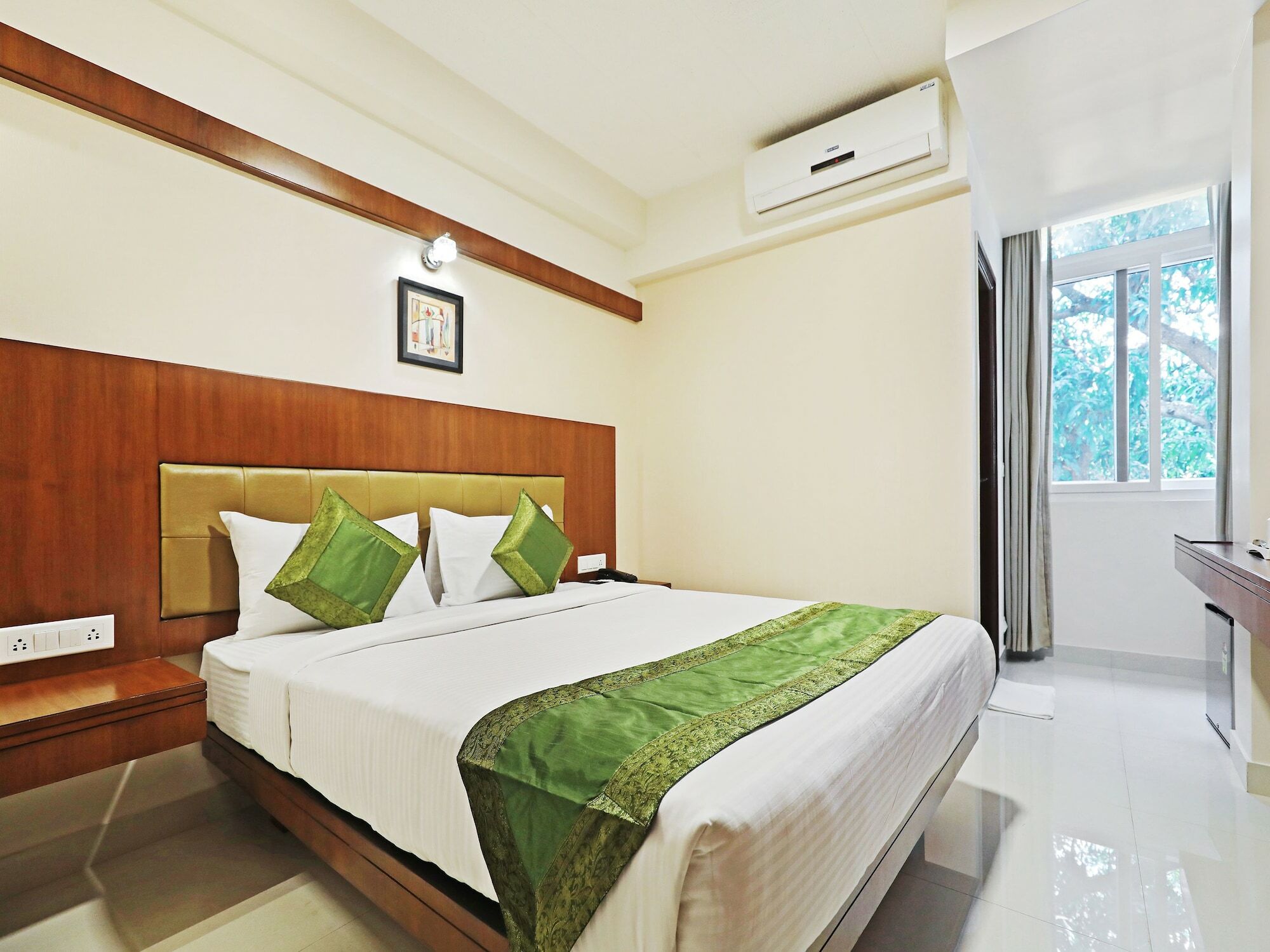 Hotel Treebo Akshaya Bull Temple Bangalore Exterior foto